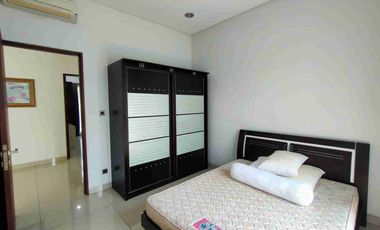 Disewakan Rumah Minimalis Modern Siap Huni 
Di Komplek Batununggal Indah Full furnished
Harga Sewaan Di Bawah Pasar