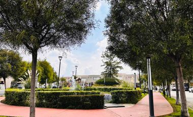 Venta de Residencia a 15 minutos de Galerias Metepec
