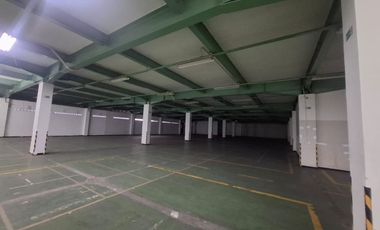 Gudang dan kantor 2 lantai siap huni di Kawasan Industri Pulogadung