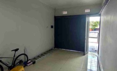 Disewakan Rumah Siap Huni 
Di Komplek Batununggal Indah Full furnished
Harga Sewaan Di Bawah Pasar