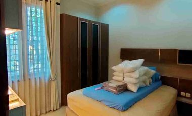 Disewakan Rumah Siap Huni 
Di Komplek Batununggal Indah Full furnished
Harga Sewaan Di Bawah Pasar