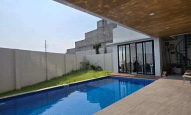 Rumah Baru Good View Bonus Furniture di Mainroad Setraduta