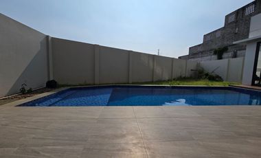 Rumah Baru Good View Bonus Furniture di Mainroad Setraduta