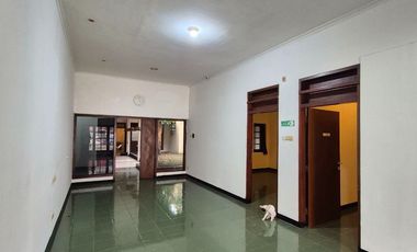 For Rent Business House Zero Highway, Surabaya City Center, Suitable for Office, Cafe, Supermarket in Ciliwung, Hr Muhammad, Mayjend, Darmo Surabaya