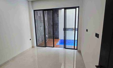 DIJUAL CEPAT RUMAH MEWAH TEPI JLN ASPAL DEKAT UGM KOLAM RENANG PRIBADI PALAGAN