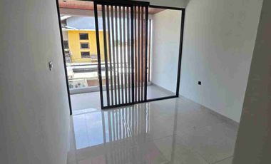 DIJUAL CEPAT RUMAH MEWAH TEPI JLN ASPAL DEKAT UGM KOLAM RENANG PRIBADI PALAGAN