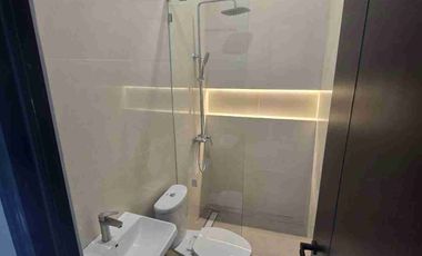 DIJUAL CEPAT RUMAH MEWAH TEPI JLN ASPAL DEKAT UGM KOLAM RENANG PRIBADI PALAGAN