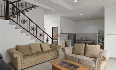 Hunian Nyaman Sewa 2Lt, Semifurnish di Taman Permata Indah Dengan Row Jalan Lebar, Jogging Track, Tempat Ibadah Dekat Mall Daan Mogot, Taman Palem