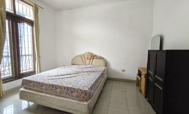 Hunian Nyaman Sewa 2Lt, Semifurnish di Taman Permata Indah Dengan Row Jalan Lebar, Jogging Track, Tempat Ibadah Dekat Mall Daan Mogot, Taman Palem