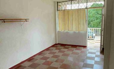 🏡 Casa hemosa🔥 “Increíble Oportunidad en Apulo “Edificación de 3 Niveles en Sector Turístico de Apulo: Frente a Futuro Parque Municipal”