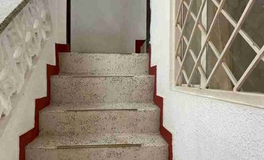 🏡 Casa hemosa🔥 “Increíble Oportunidad en Apulo “Edificación de 3 Niveles en Sector Turístico de Apulo: Frente a Futuro Parque Municipal”