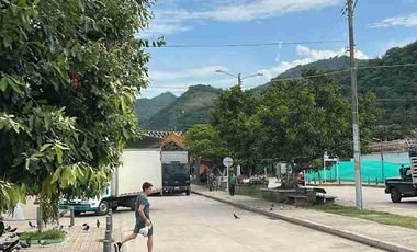 🏡 Casa hemosa🔥 “Increíble Oportunidad en Apulo “Edificación de 3 Niveles en Sector Turístico de Apulo: Frente a Futuro Parque Municipal”