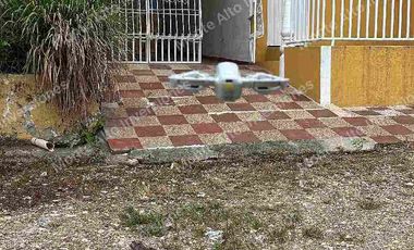 🏡 Casa hemosa💯
🔥 “Increíble Oportunidad en Apulo: 3 Pisos, 4 Apartamentos y Local Comercial en Zona Turística”

🏡 “Edificación de 3 Niveles en Sector Turístico de Apulo: Frente a Futuro Parque Municipal”