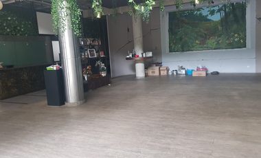 Jual Gedung 3 in 1 di Jakarta Barat
