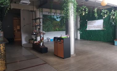 Jual Gedung 3 in 1 di Jakarta Barat