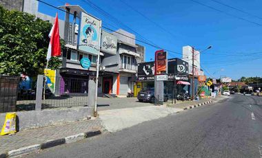 RUKO DAN USAHA BILLIARD BESERTA RUMAH DI PINGGIR JALAN RAYA UNGARAN DEKAT EXIT TOL