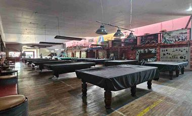RUKO DAN USAHA BILLIARD BESERTA RUMAH DI PINGGIR JALAN RAYA UNGARAN DEKAT EXIT TOL