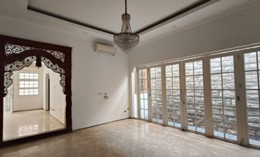 Rumah Mewah Siap Huni Bebas Banjir di Komplek Abadi Duren Sawit