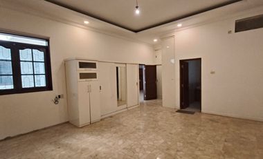 Rumah Mewah Siap Huni Bebas Banjir di Komplek Abadi Duren Sawit