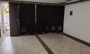 Rumah Mewah Siap Huni Bebas Banjir di Komplek Abadi Duren Sawit