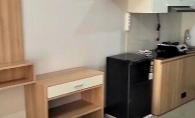 DI JUAL 2 Unit Sebelahan APARTEMEN AMEGA FUll Furnish