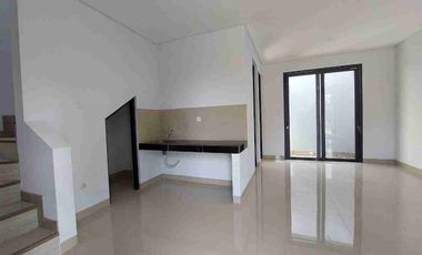 Dijual Rumah Baru 2 Lantai di Kopo Dekat Tol Kopo dan Margaasih