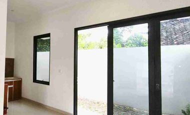 Rumah Baru 2 Lantai Murah Siap Huni View Sawah yg Asri