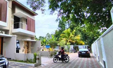 Rumah Baru 2 Lantai Murah Siap Huni View Sawah yg Asri