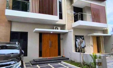 Rumah Baru 2 Lantai Murah Siap Huni View Sawah yg Asri