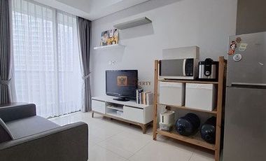 Sewa 2BR 44m2 Taman Anggrek Residence Semi Furnish, Pool View, Dekat APL Tower, Slipi & Citraland, Tanjung Duren, Jakarta Barat