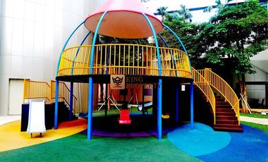 Sewa 2BR 44m2 Taman Anggrek Residence Semi Furnish, Pool View, Dekat APL Tower, Slipi & Citraland, Tanjung Duren, Jakarta Barat