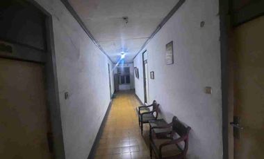 Hotel Mainroad Gatot Subroto 2 lantai hitung tanah termurah dekat dengan njop Jual Cepat