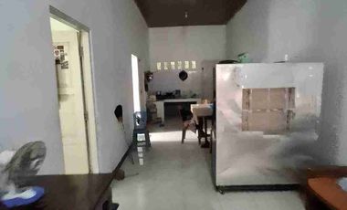 jual rumah kontrakan blk uns hrg 650.000.000