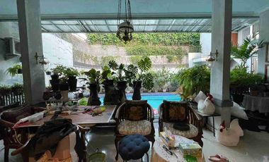 rumah 2 lantai dalam cluster area kemang jakarta selatan