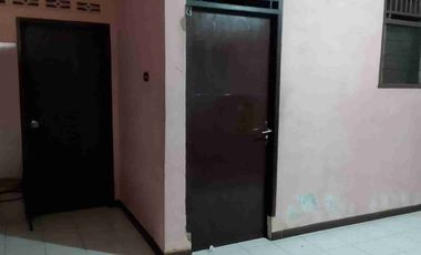 Rumah Murah akses Mobil dkt Jl Raya