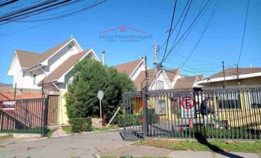 Se Vende Linda y Amplia casa de dos pisos, paradero 26, Condominio Los Almendros, comuna de La Calera.