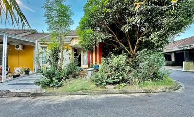 Dijual murah bu rumah 1 lantai hook di puri selebriti