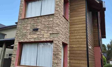 Casa en Las Victorias 158m2 cub. Oportunidad!!