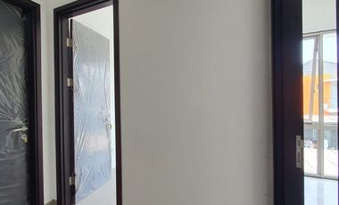 DiISEWA CEPAT RUMAH 4 CLUSTER RIVERSIDE PIK2 4 KAMAR, 65JUTA/THN