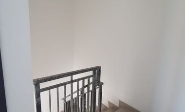 DiISEWA CEPAT RUMAH 4 CLUSTER RIVERSIDE PIK2 4 KAMAR, 65JUTA/THN