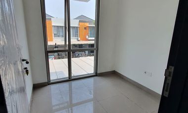 DiISEWA CEPAT RUMAH 4 CLUSTER RIVERSIDE PIK2 4 KAMAR, 65JUTA/THN