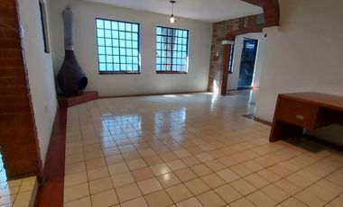 CASA MUY AMPLIA EN TEPEPAN CON 4 REC, 3 EST,3 Y MEDIO BAÑOS Y TERRAZA