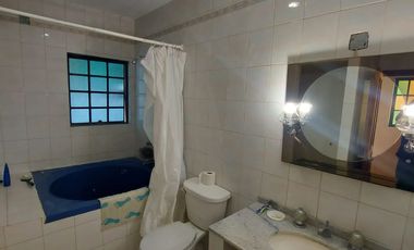 CASA MUY AMPLIA EN TEPEPAN CON 4 REC, 3 EST,3 Y MEDIO BAÑOS Y TERRAZA