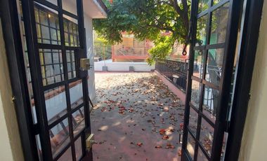 CASA MUY AMPLIA EN TEPEPAN CON 4 REC, 3 EST,3 Y MEDIO BAÑOS Y TERRAZA