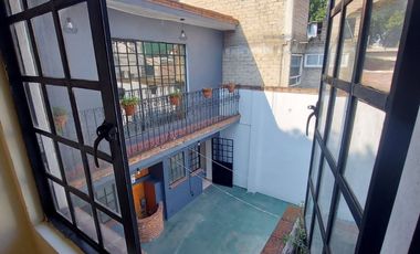 CASA MUY AMPLIA EN TEPEPAN CON 4 REC, 3 EST,3 Y MEDIO BAÑOS Y TERRAZA