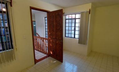 CASA MUY AMPLIA EN TEPEPAN CON 4 REC, 3 EST,3 Y MEDIO BAÑOS Y TERRAZA