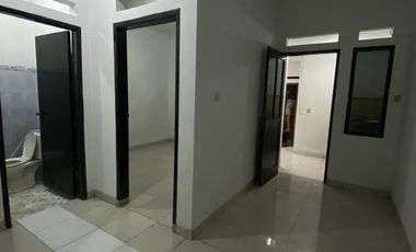 DIJUAL DAN DI SEWAKAN RUMAH MURAH BARU BERES RENOVASI DI BATU INDAH