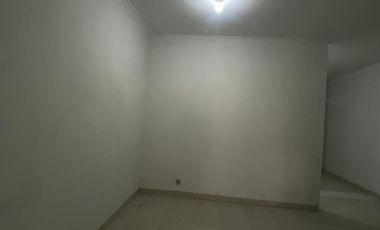 DIJUAL DAN DI SEWAKAN RUMAH MURAH BARU BERES RENOVASI DI BATU INDAH