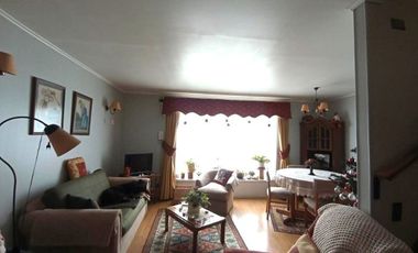 Casa sector Krahmer  excelente estado $ 270.000.000.