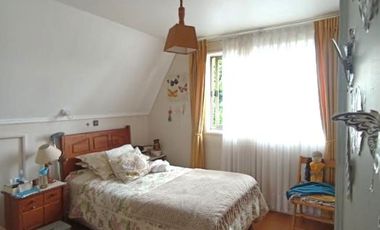 Casa sector Krahmer  excelente estado $ 270.000.000.